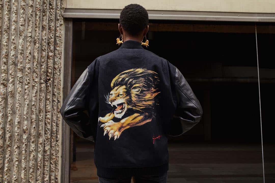 GIVENCHY