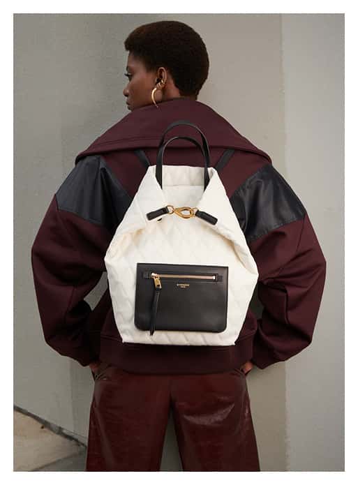 GIVENCHY
