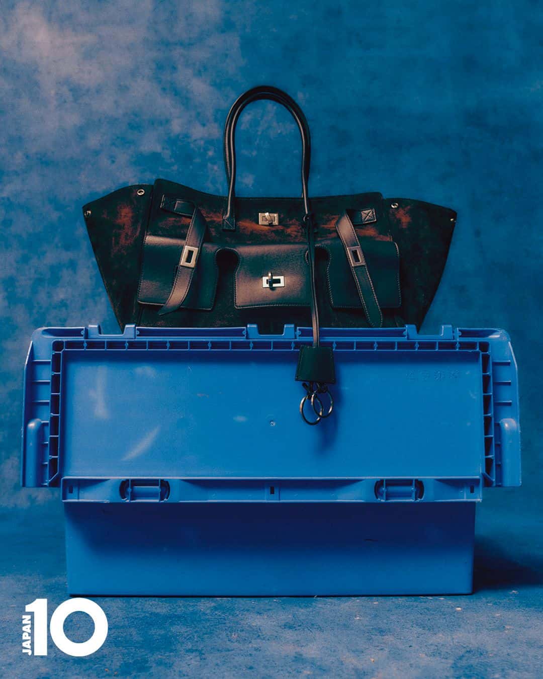 TEN MAGAZINE